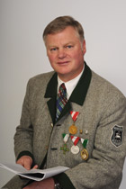Bezirkskapellmeister Prof. Hans Koller, Grbming